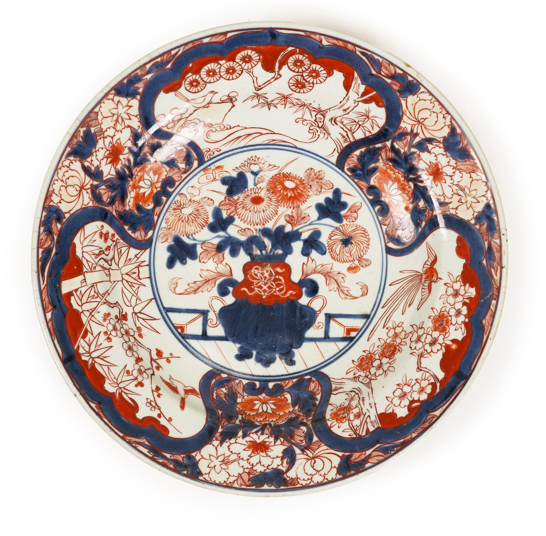 A Japanese Arita charger, late 17th/early 18th century